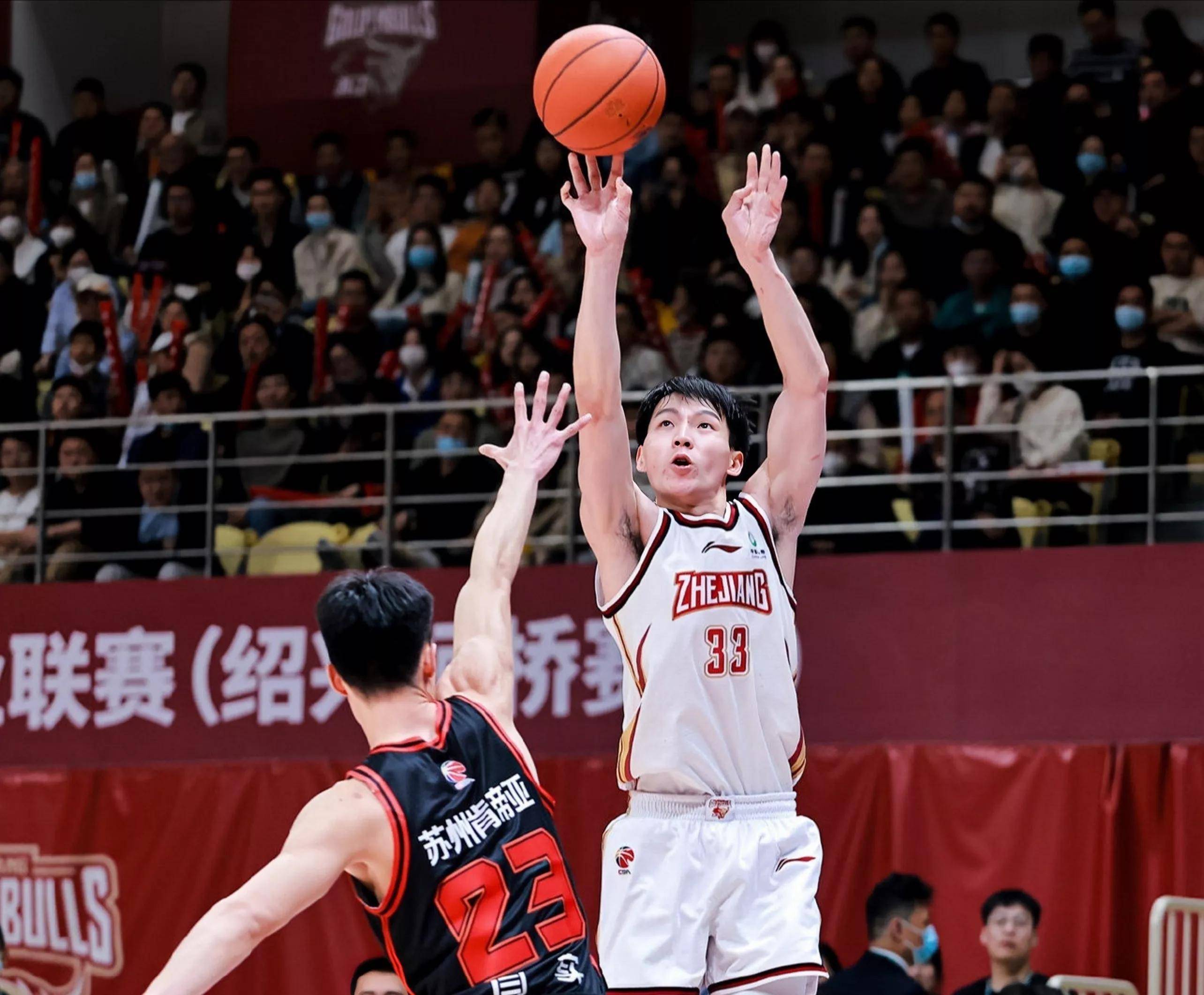 赛前深圳男篮调整名单以备NBA总决赛，迎来里程碑环节打磨，球迷炸锅，医务组通报恢复的简单介绍