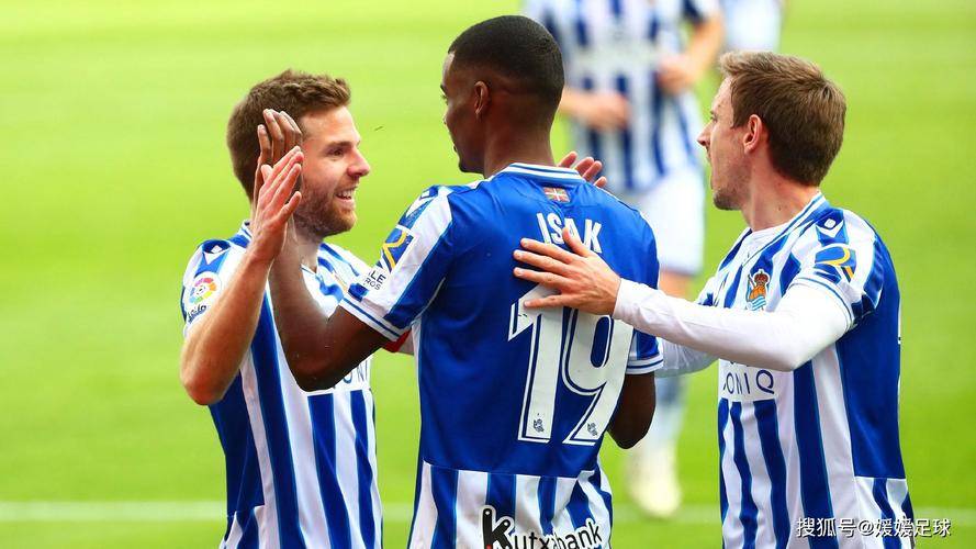 今夜西甲焦点战,阿斯顿维拉远射贴柱,赛场秩序良好,球探报告显示潜力(阿斯顿维拉最新消息今天) 今夜西甲焦点战,阿斯顿维拉远射贴柱,赛场秩序良好,球探报告显示潜力(阿斯顿维拉最新消息今天)