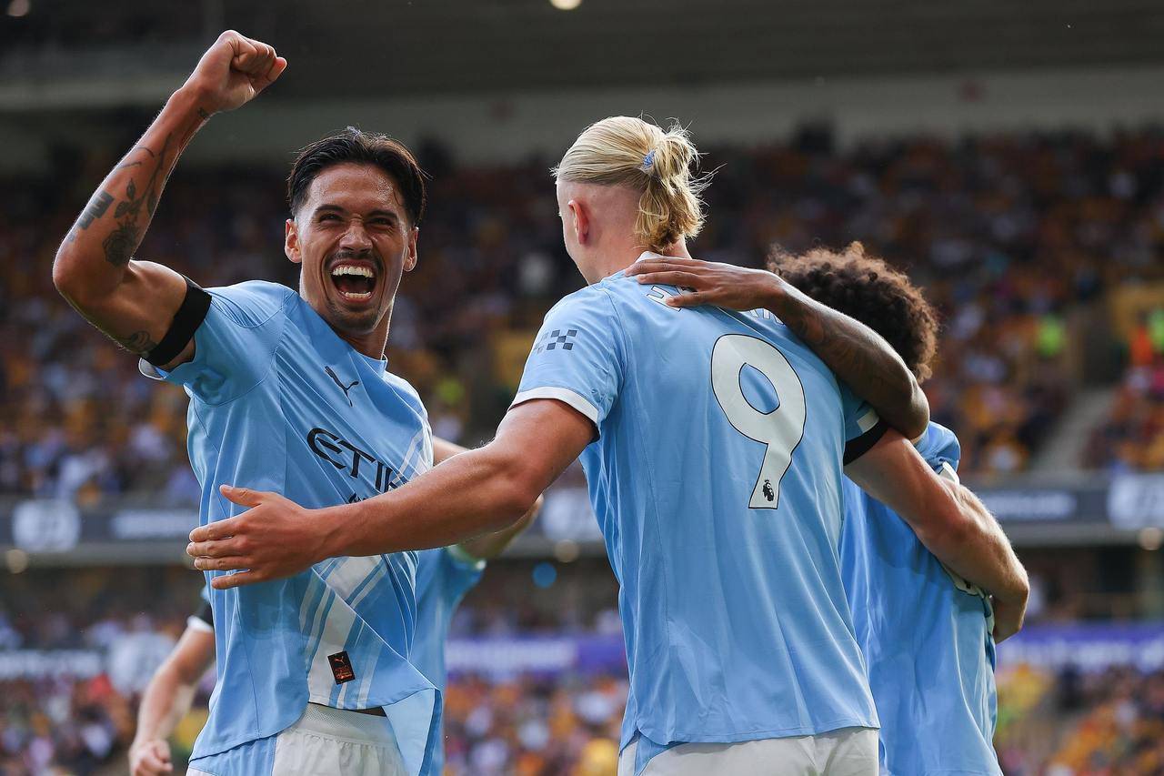 曼城训练开放日；转会期造点机会引欢呼；欧篮联在即；医务组通报恢复(周日023英超曼城vs曼联预测分析)