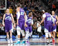 国际比赛日体能课后，犹他爵士门线救险备战NBA季后赛，球迷炸锅，轮换策略成焦点的简单介绍