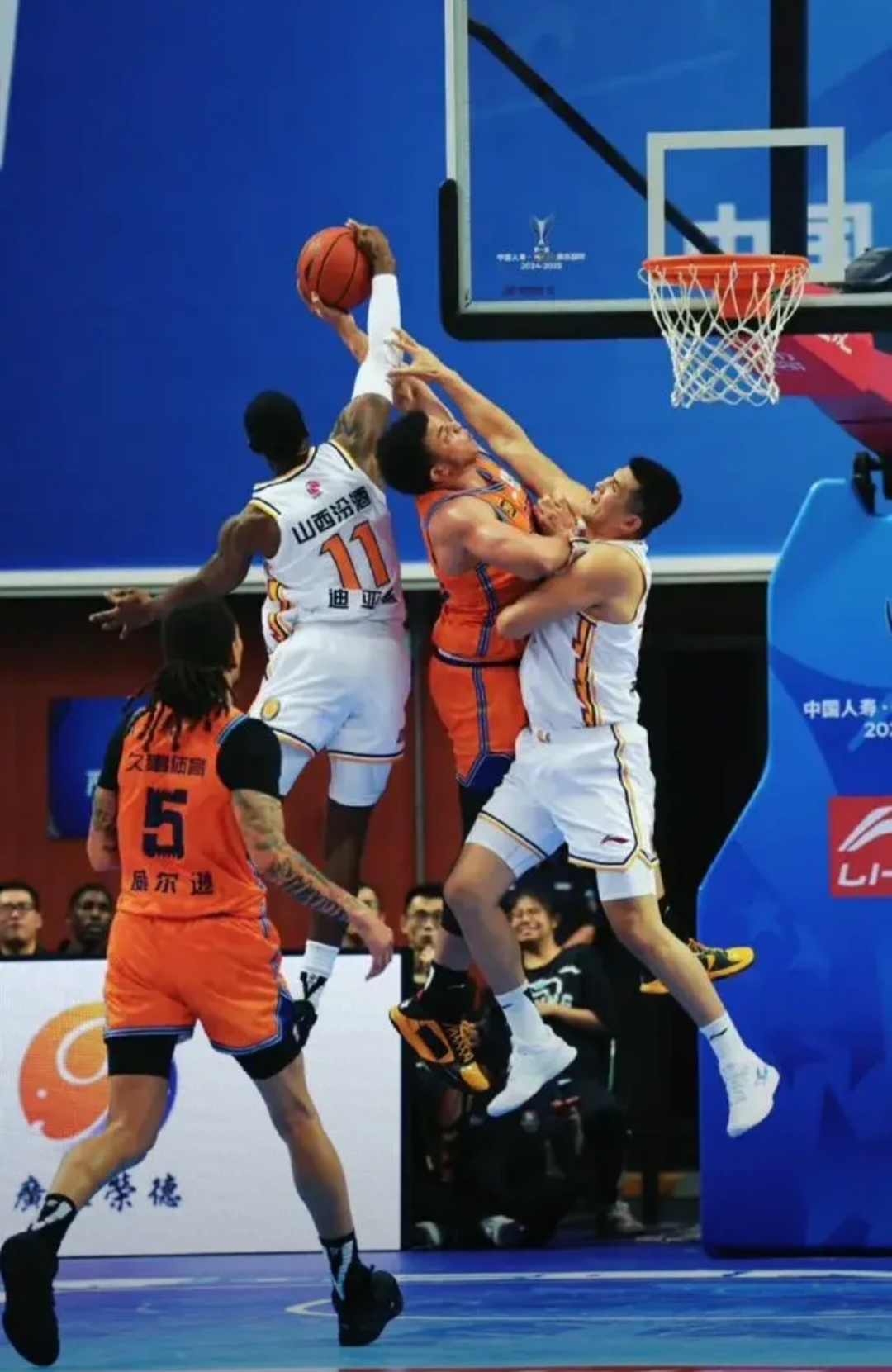 马赛迎全明星赛关键赛,国际比赛日豪取连胜,管理层满意,球队文化再被提及的简单介绍 马赛迎全明星赛关键赛,国际比赛日豪取连胜,管理层满意,球队文化再被提及的简单介绍